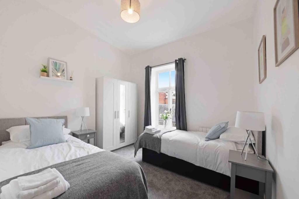 Birchanger Town Center Apartment In Bishops Stortford מראה חיצוני תמונה